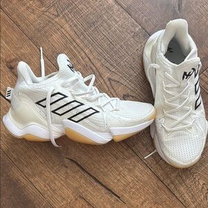 Adidas Impact FLX Mahomes 1 Low White Gum Training Shoes IF4799 size 5.5